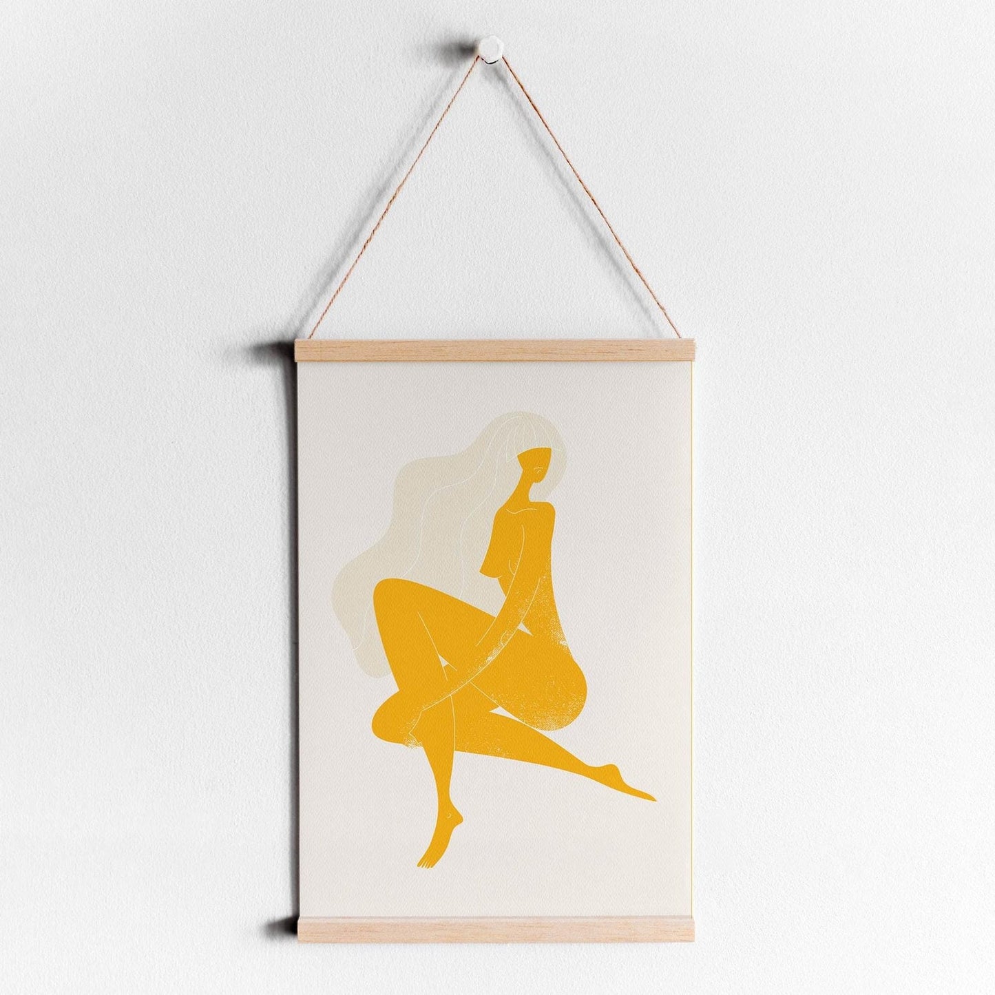 Royal Woman Poster - HypeSheriff Europe