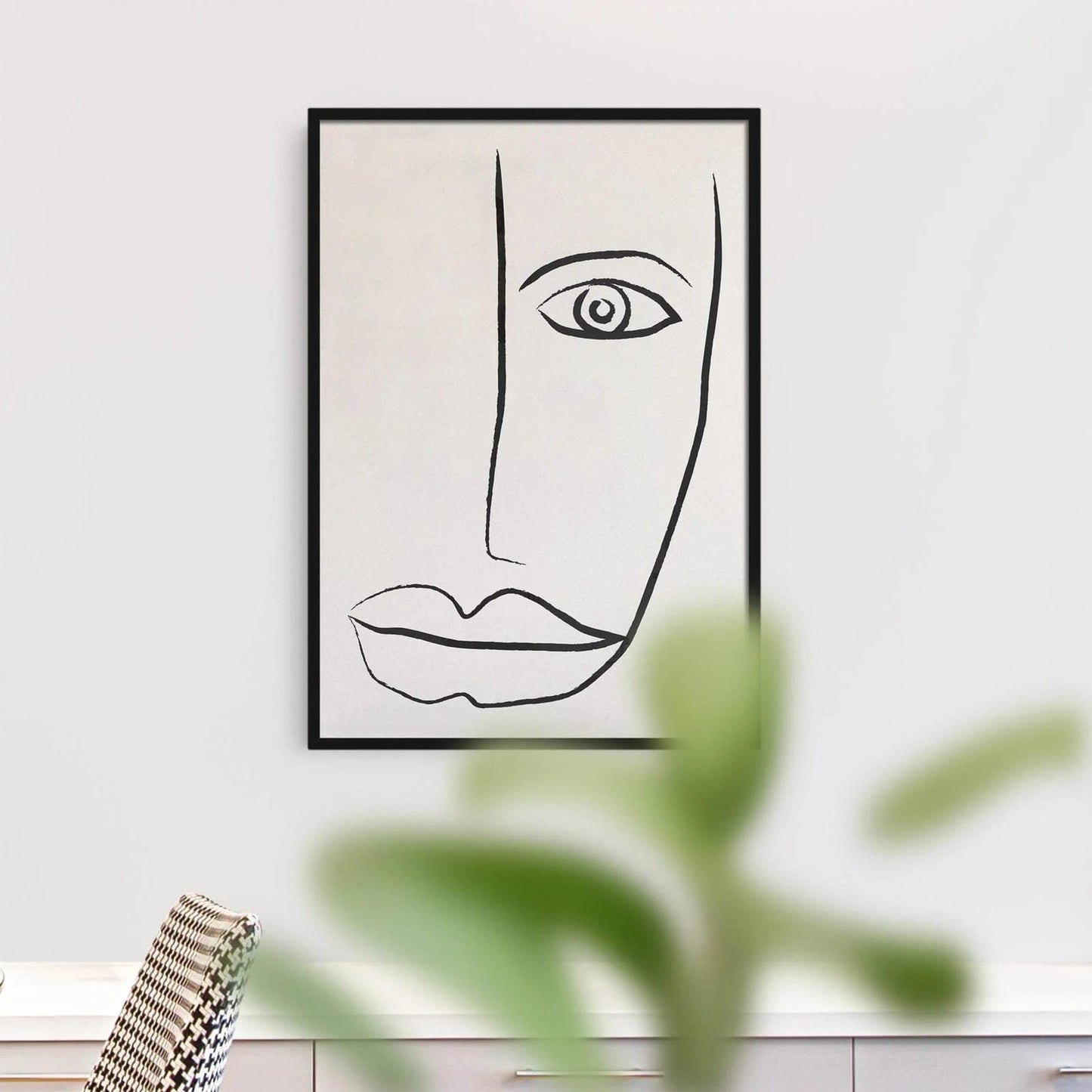 line art face illustration - HypeSheriff Europe