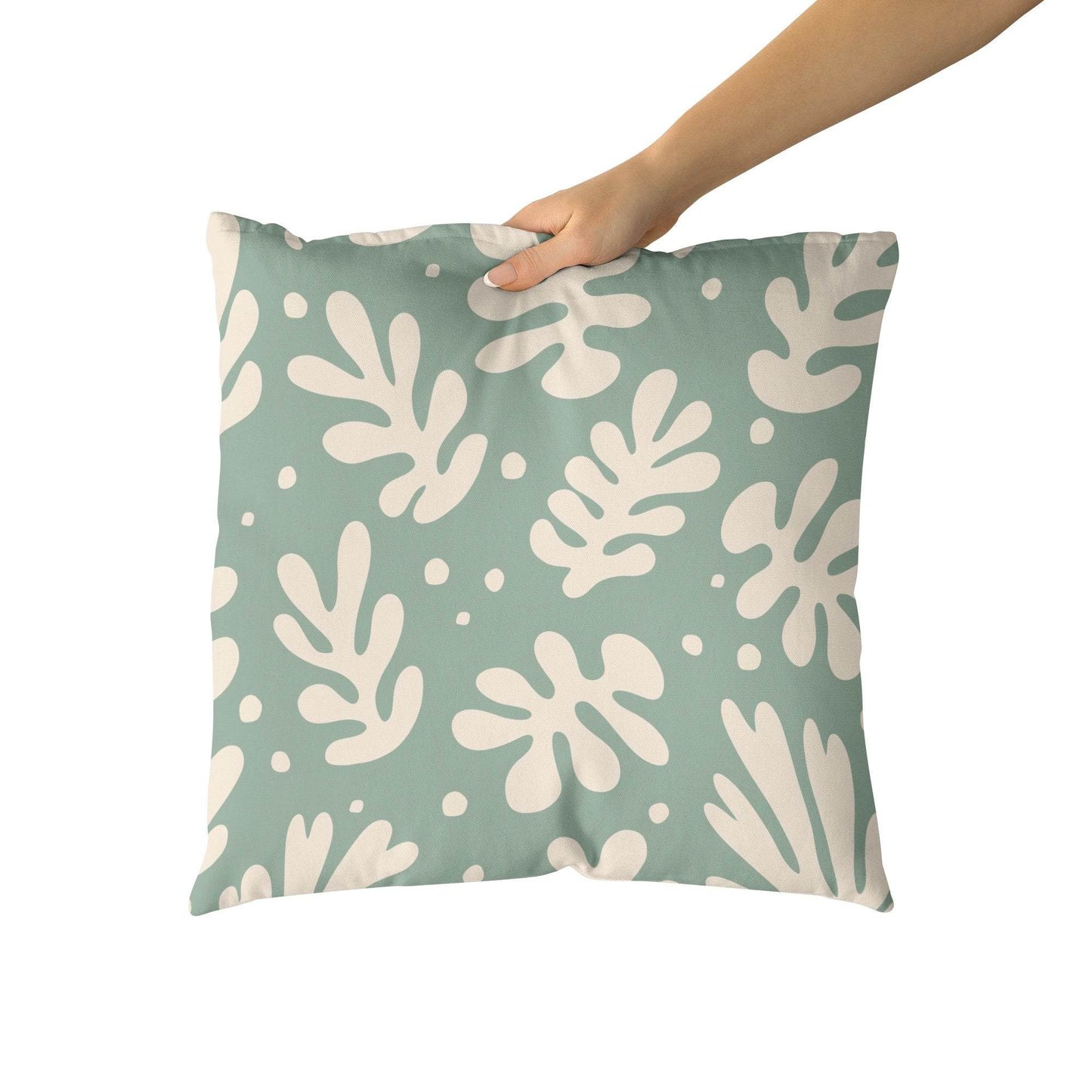 Pillow with Cut Outs Leaves - HypeSheriff Europe
