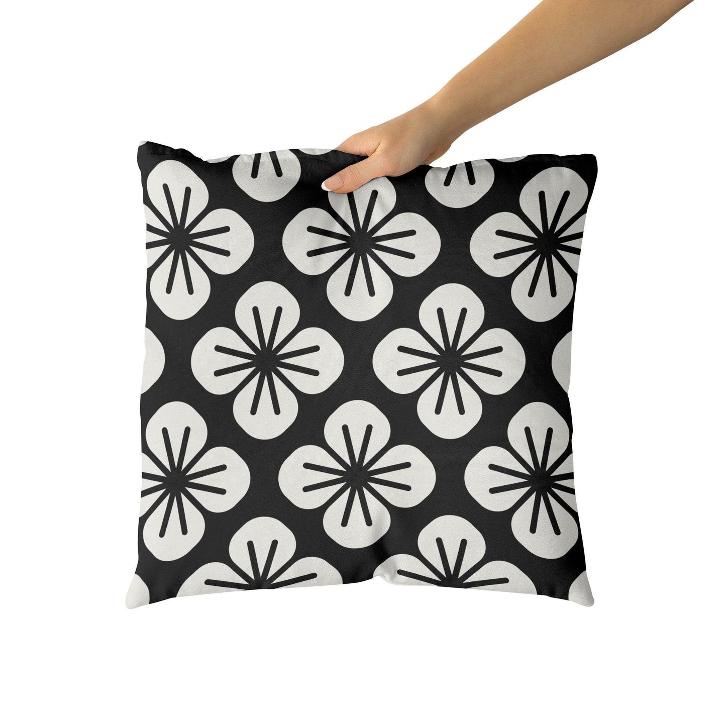 Throw Pillow with 60s Flowers - HypeSheriff Europe