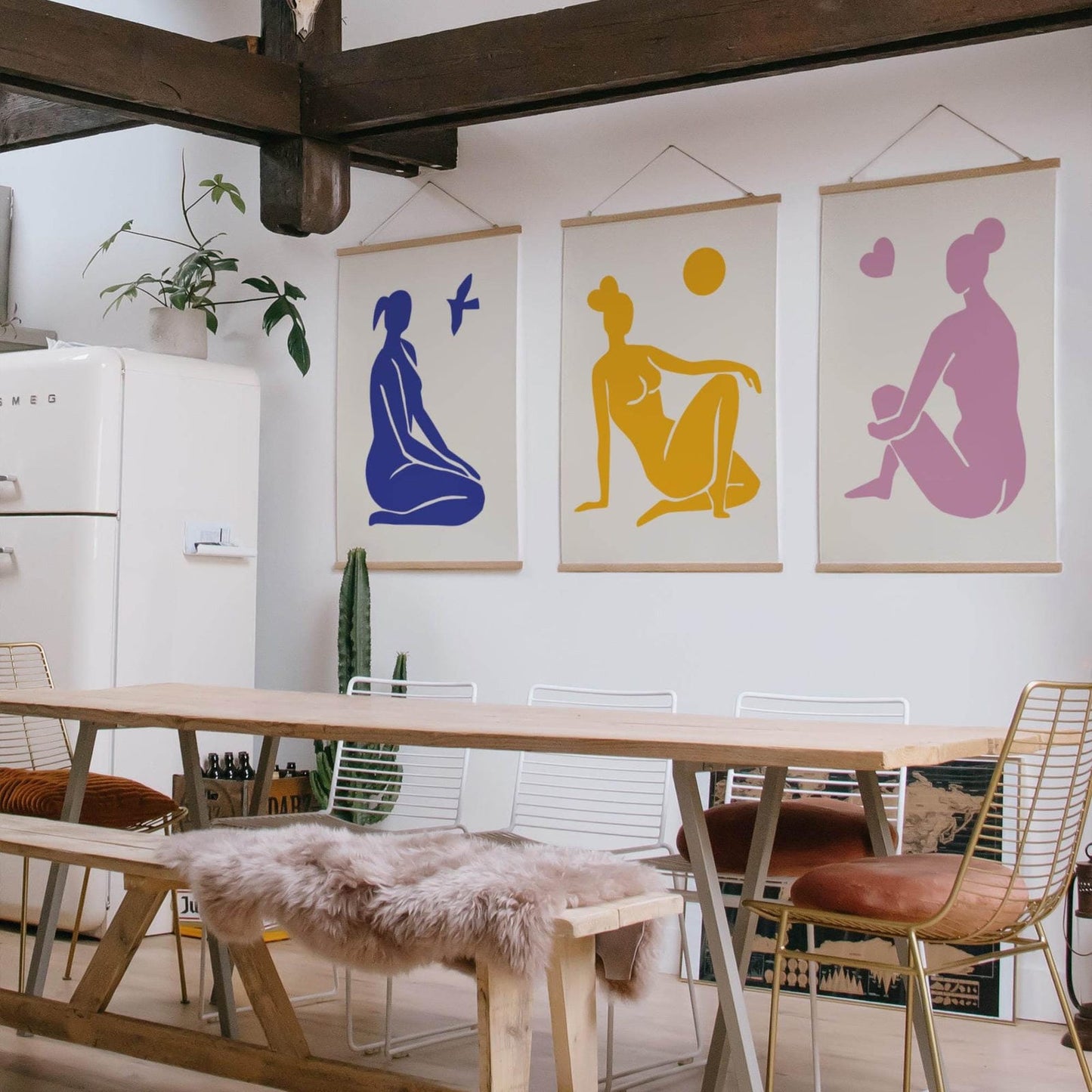Set of 3 Sitting Women Posters - HypeSheriff Europe