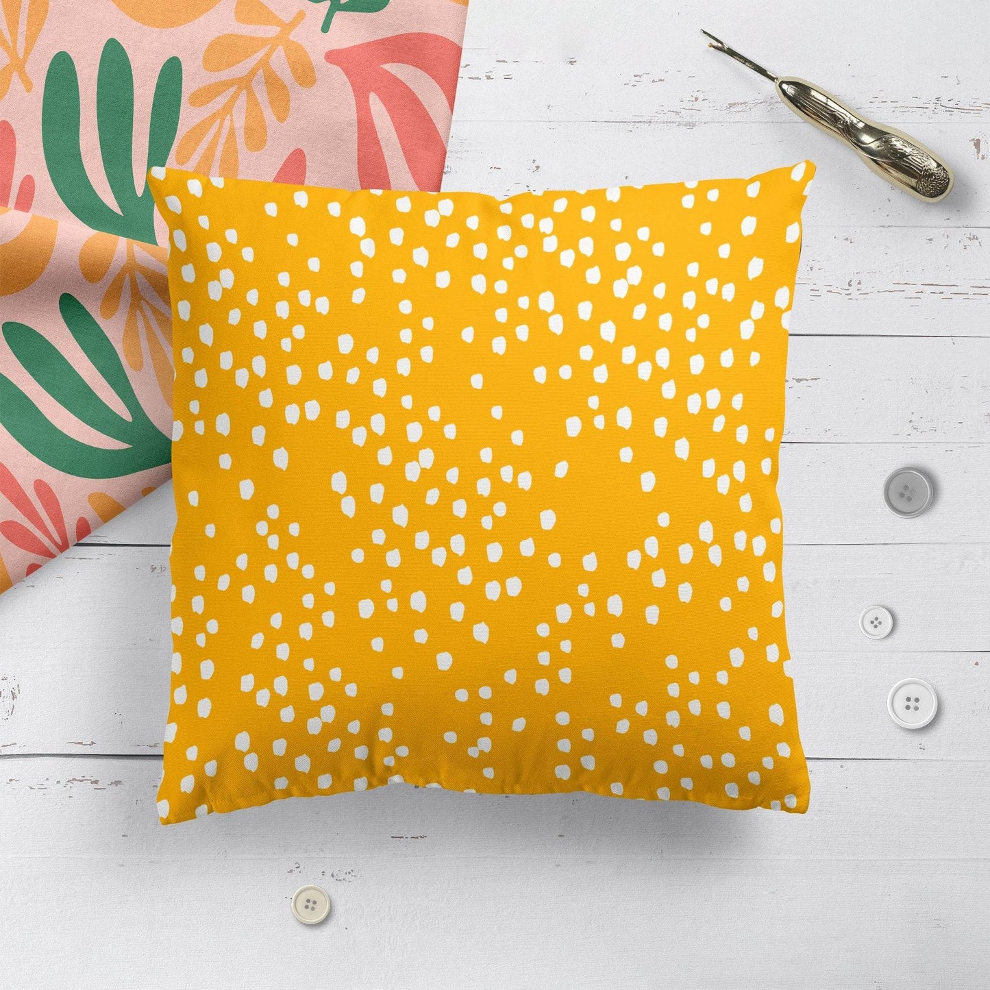 Sunny Pillow - HypeSheriff Europe