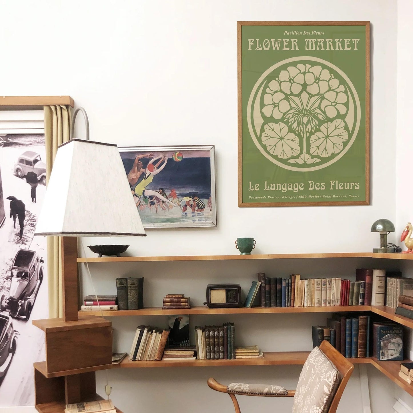 Pavillion Des Fleurs Poster