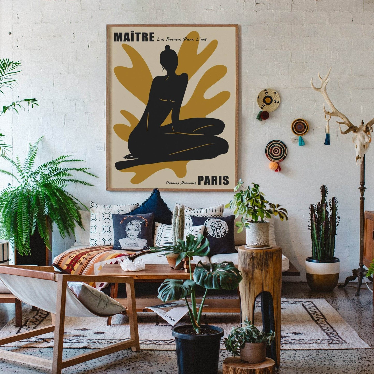 Sitting Woman and Leaf Poster - HypeSheriff Europe