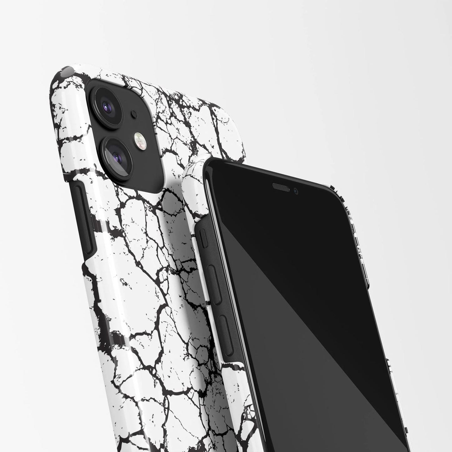 iPhone Case with Black&White Soil Print