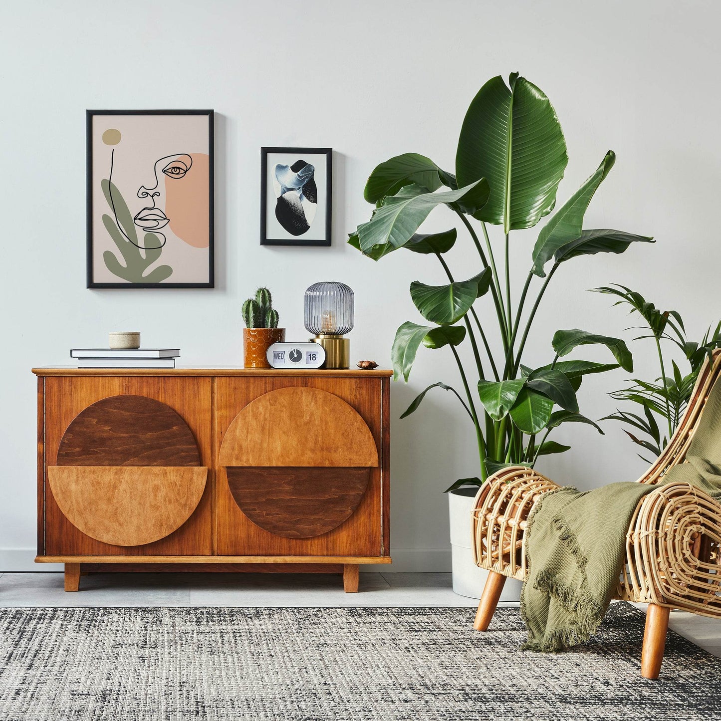 Floral Line Art Woman Poster - HypeSheriff Europe