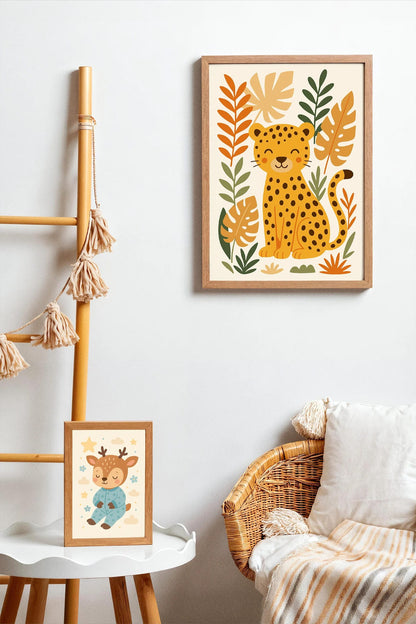 Friendly Cheetah Wall Art – Cute Jungle Animal Print