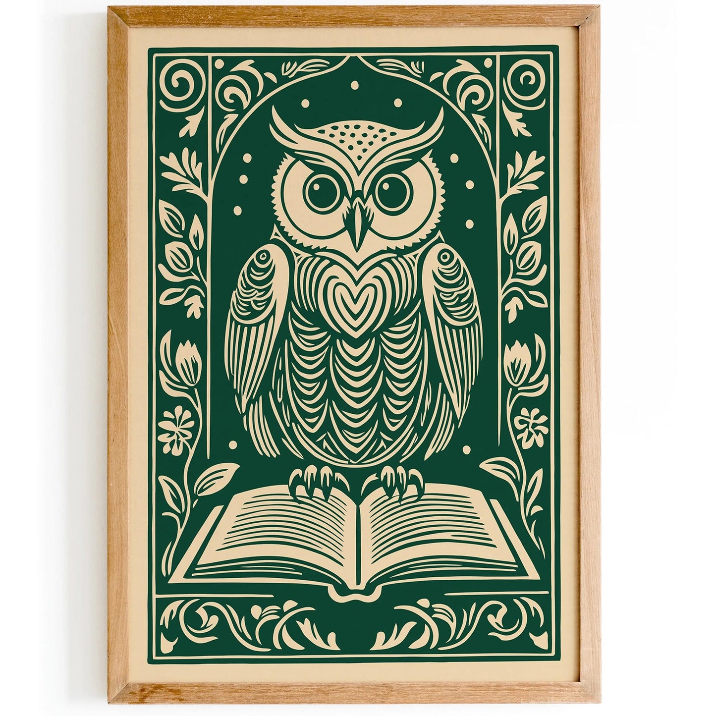 Retro Owl Poster – Green Book Lovers Club Wall Art