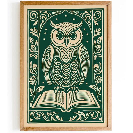 Retro Owl Poster – Green Book Lovers Club Wall Art