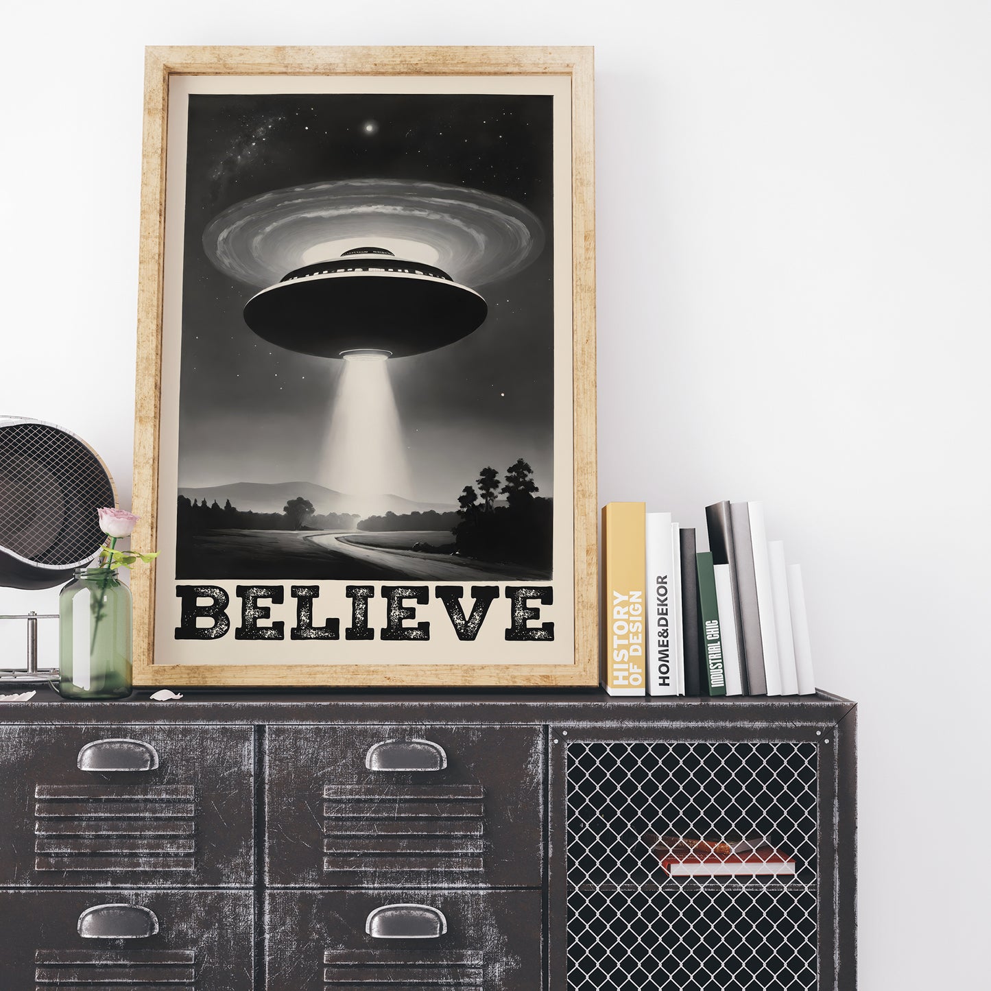 BELIEVE - Retro UFO Poster