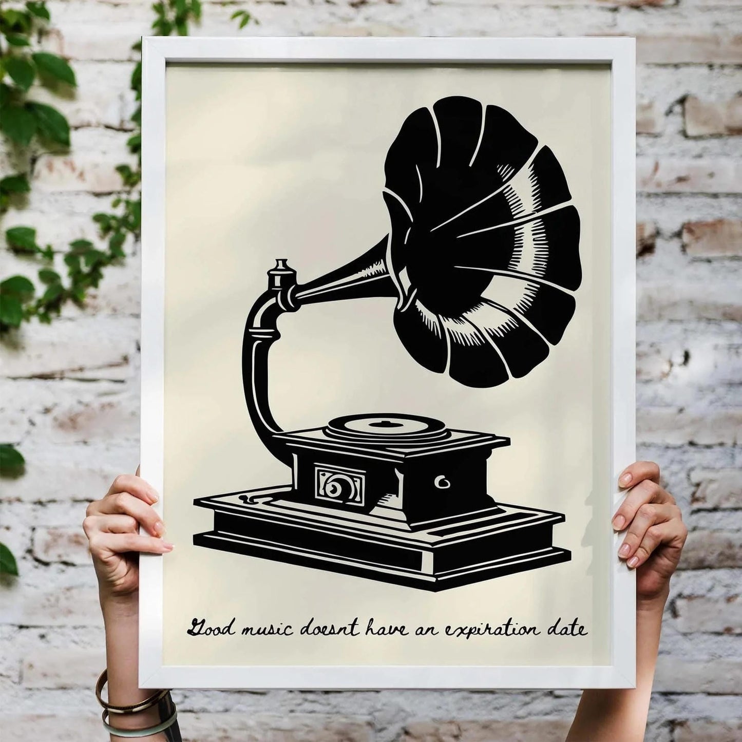 Vintage Gramophone – Wall Art Print
