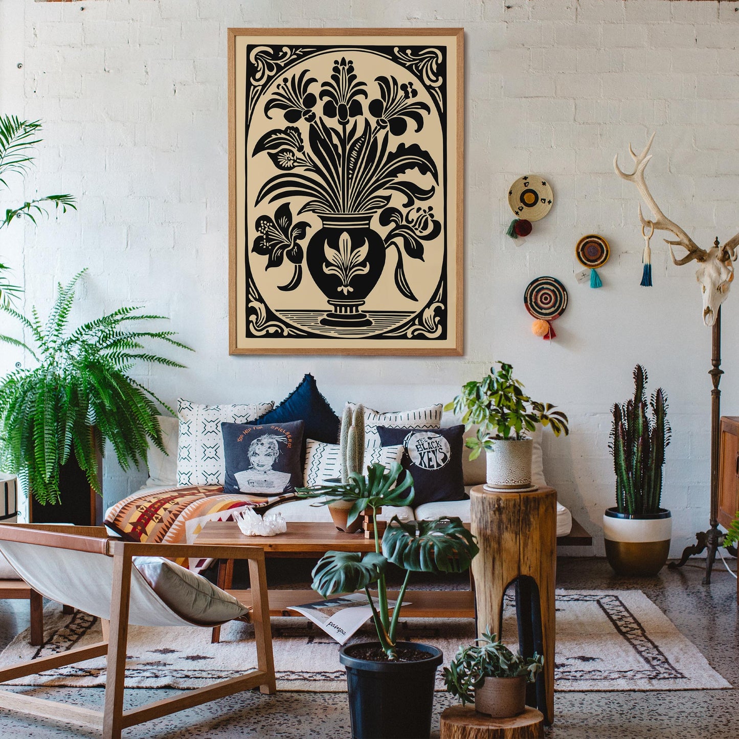 Black Flowers in Vase Poster – Elegant Rococo Wall Art Decor