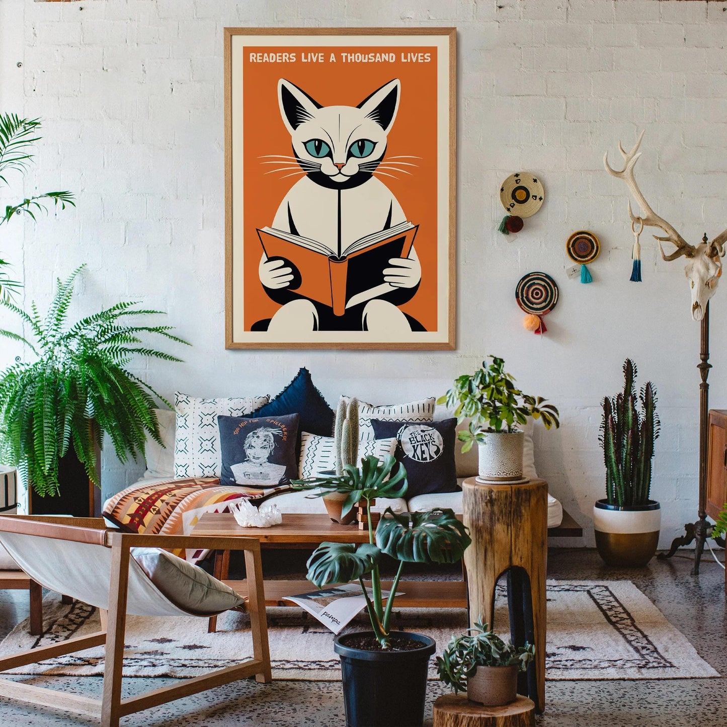 Readers Live a Thousand Lives Cat