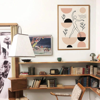 Elegant Woman Line Drawing – Minimalist Wall Art Print