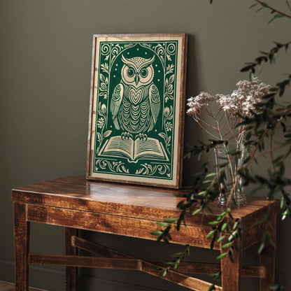 Retro Owl Poster – Green Book Lovers Club Wall Art