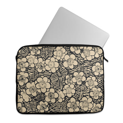 LAPTOP SLEEVE WITH VINTAGE PATTERN