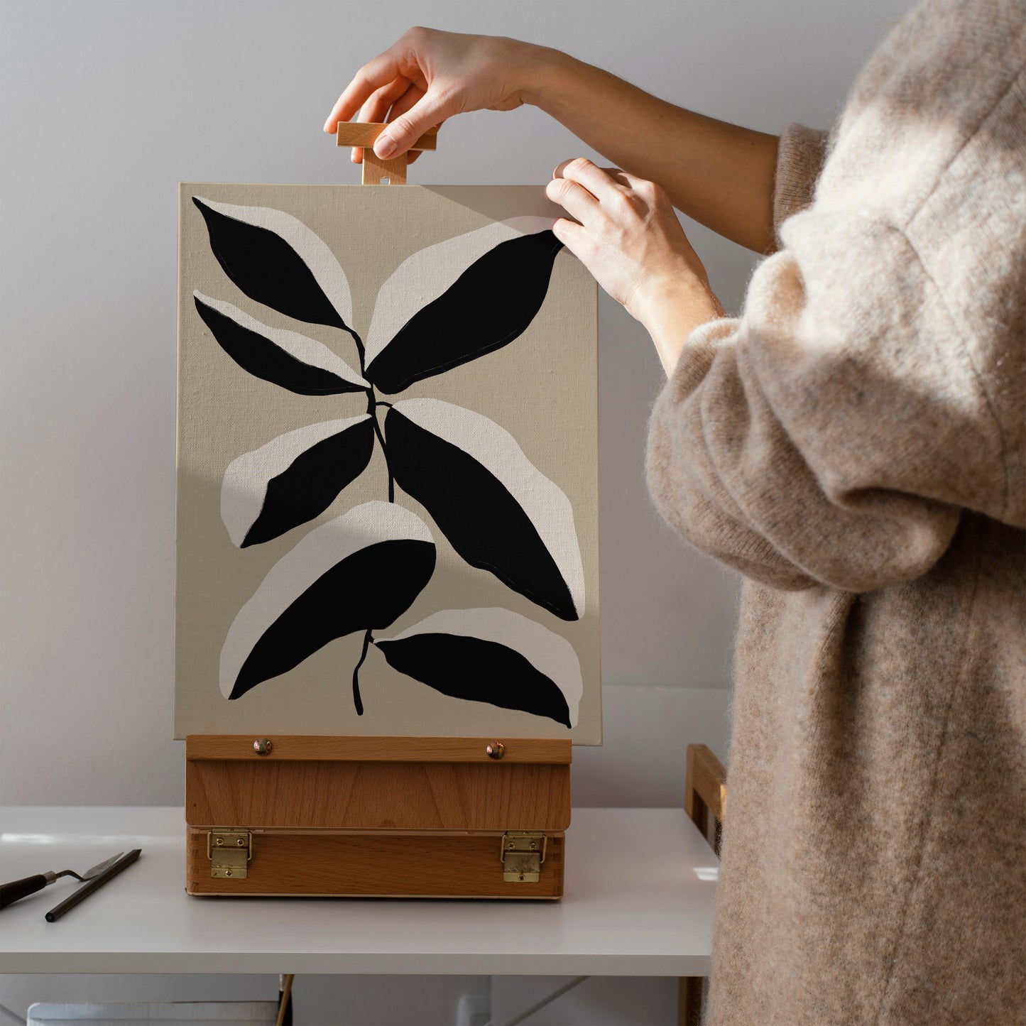 Black&Beige Floral Minimalist Canvas Print