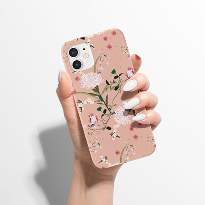 Feminine Botanical Floral Pattern iPhone Case