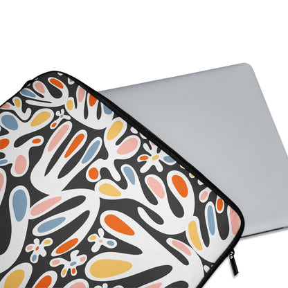 Retro Pattern Laptop Sleeve