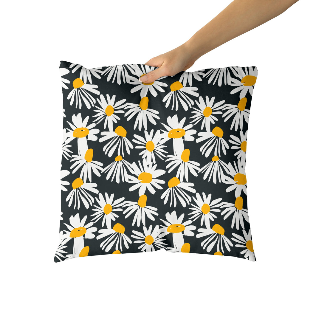Pillow with Vintage Daisies