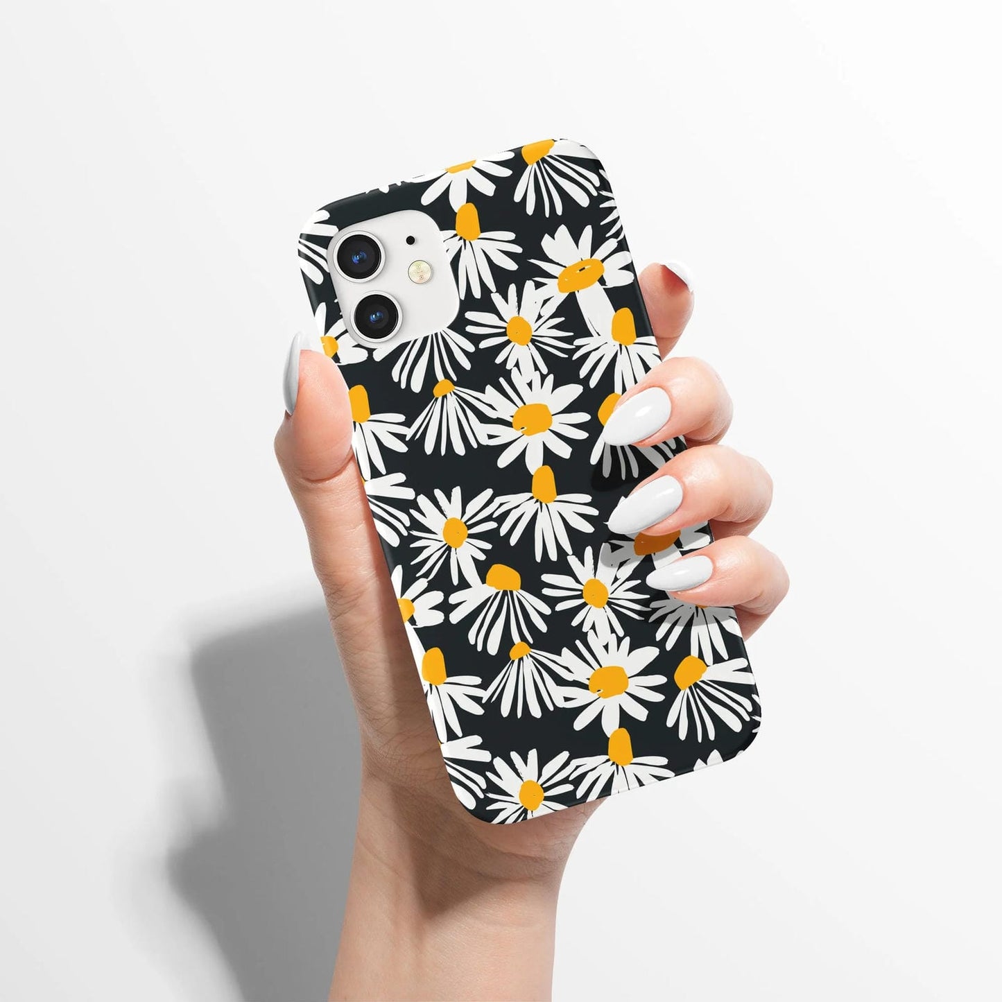 iPhone 12 Cases with daisies